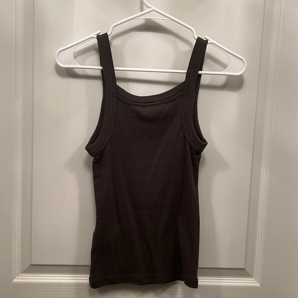 NWT - Banana Republic Top - Picture 3 of 3